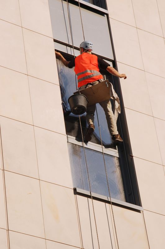 Balcony and Window Washing
